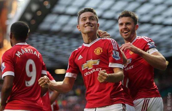 在探讨C罗 在探讨C罗