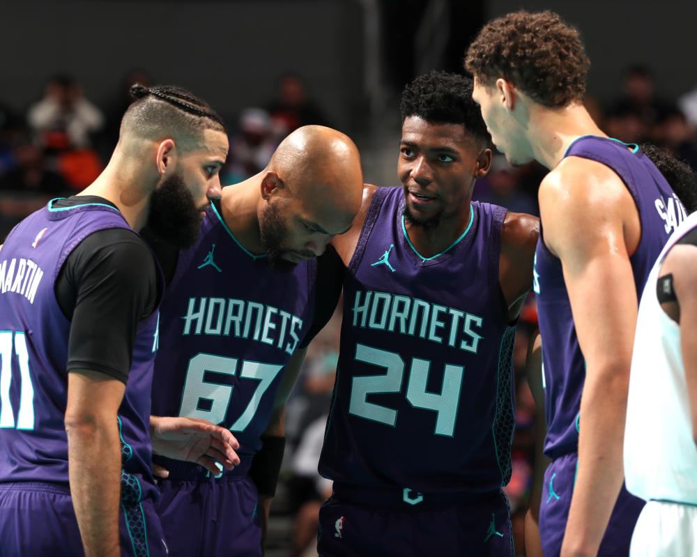 凭借着稳定 凭借着稳定